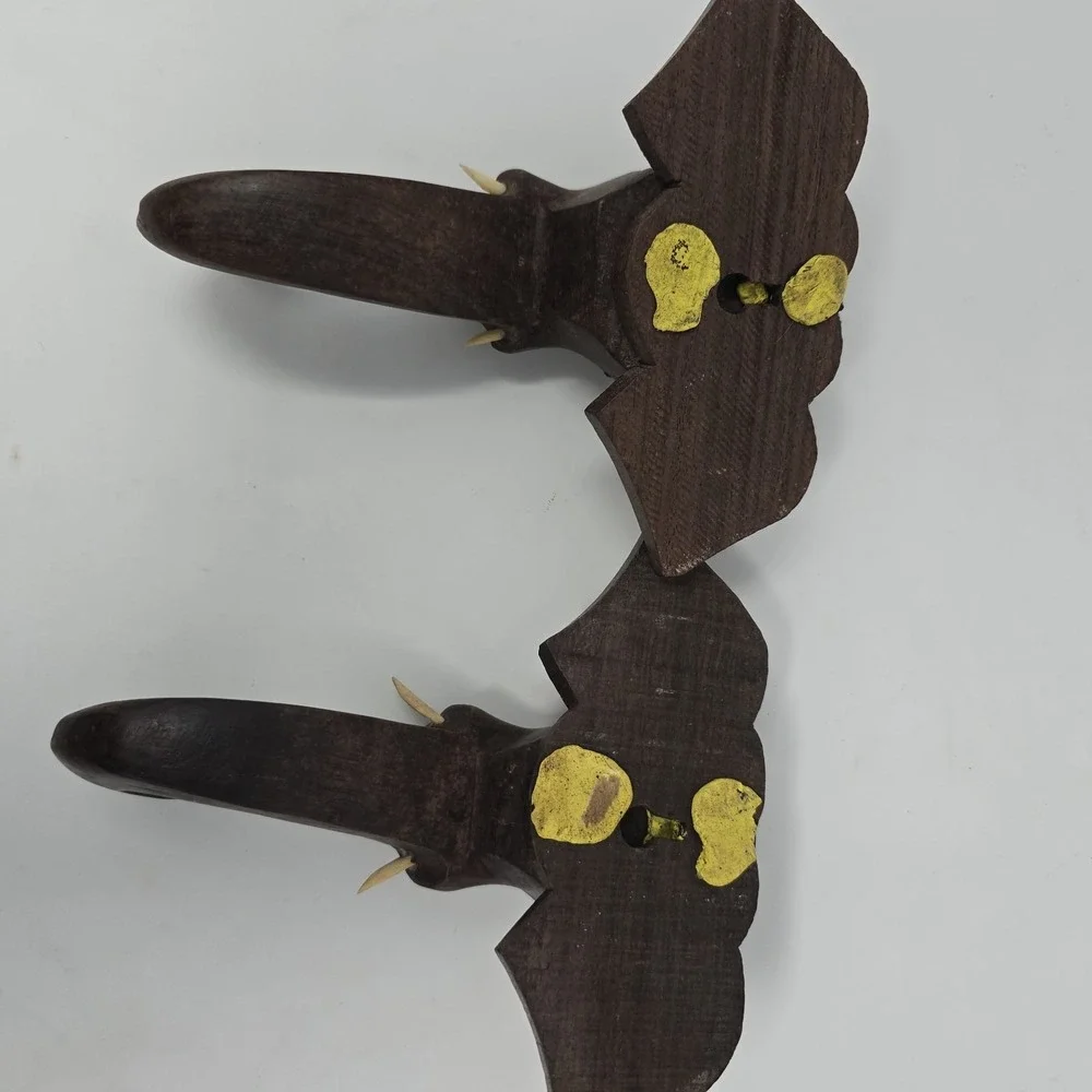 VTG Hand Carved Wood Elephant Head Wall Hanging /Hooks 6